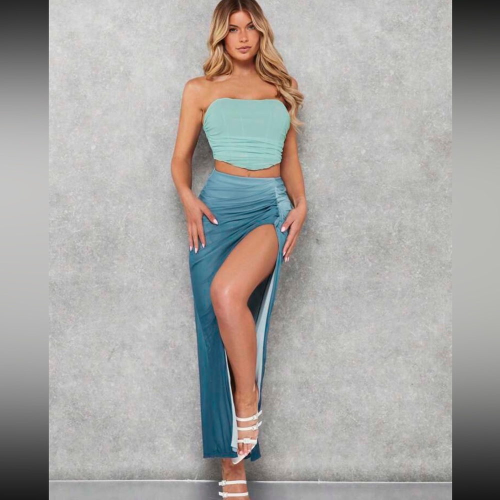 Ruched Crop Tube Top & Drawstring Split Thigh Ski… - image 4